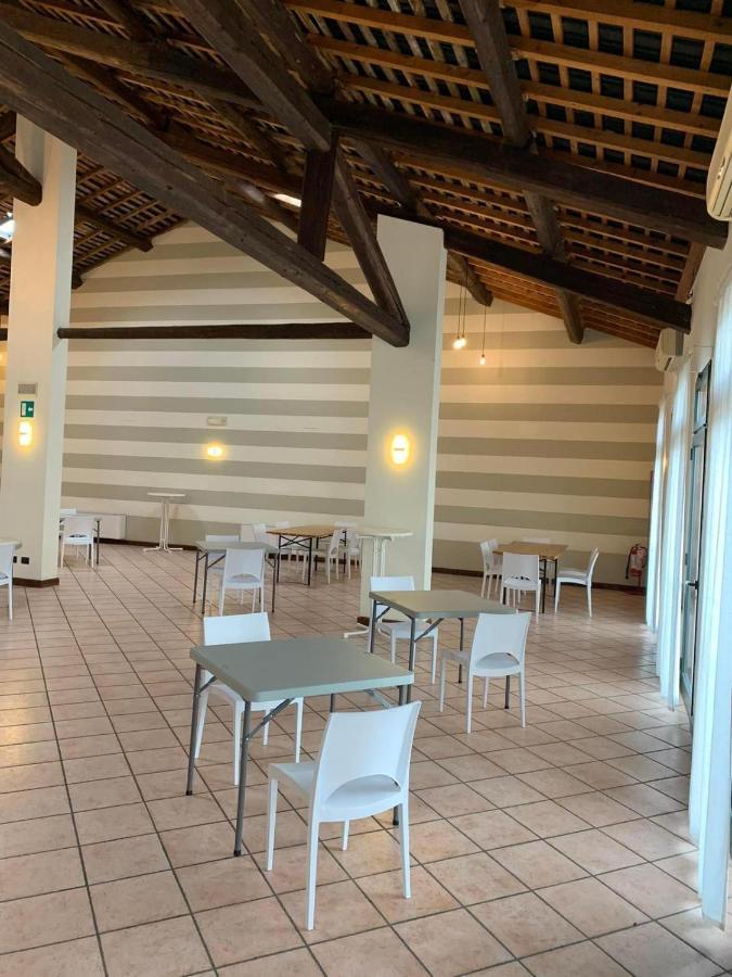 La Corte Country Rooms Модена Екстериор снимка